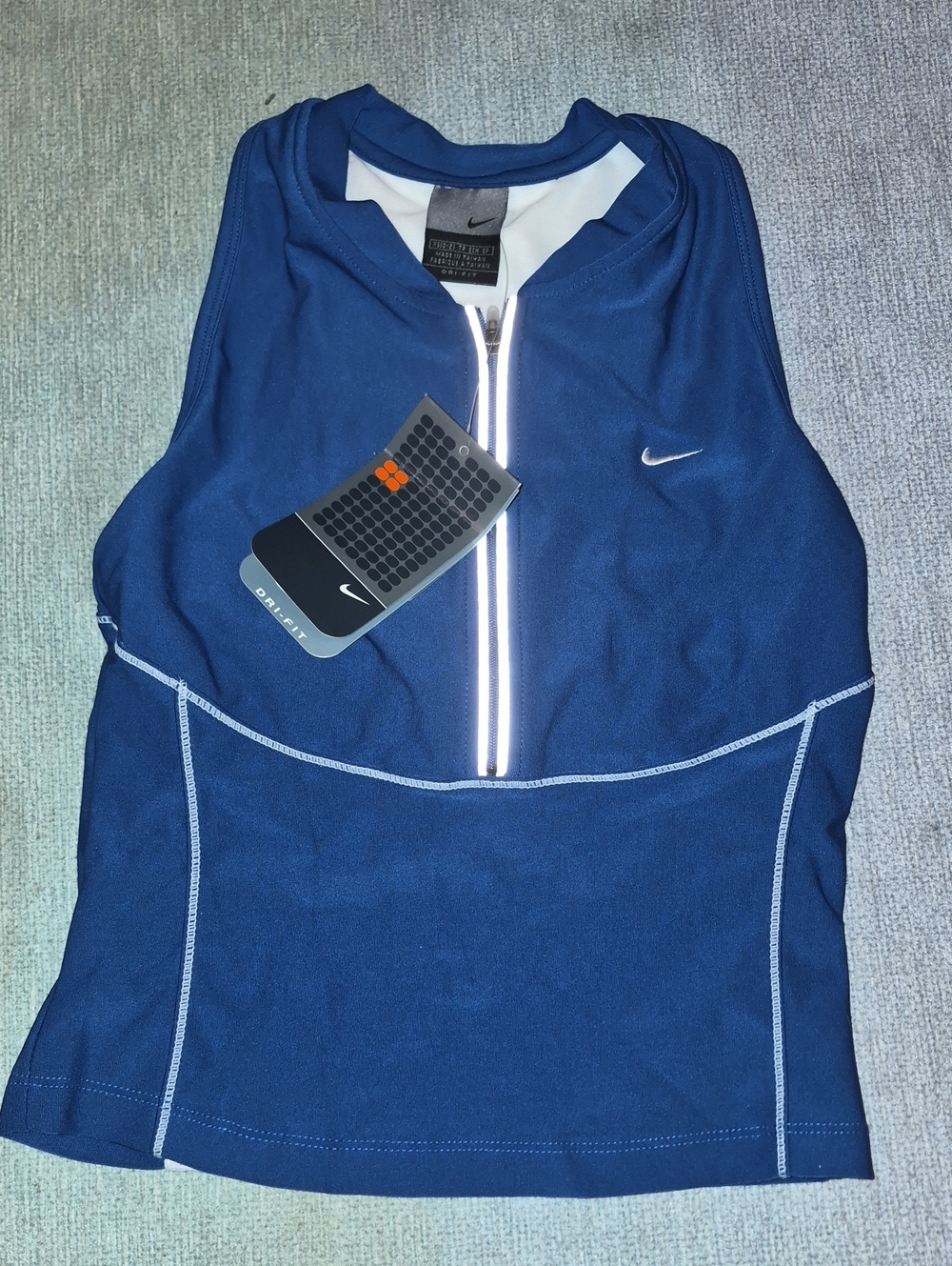 Nike Women's Navy Blue Front-Zip Athletic Top